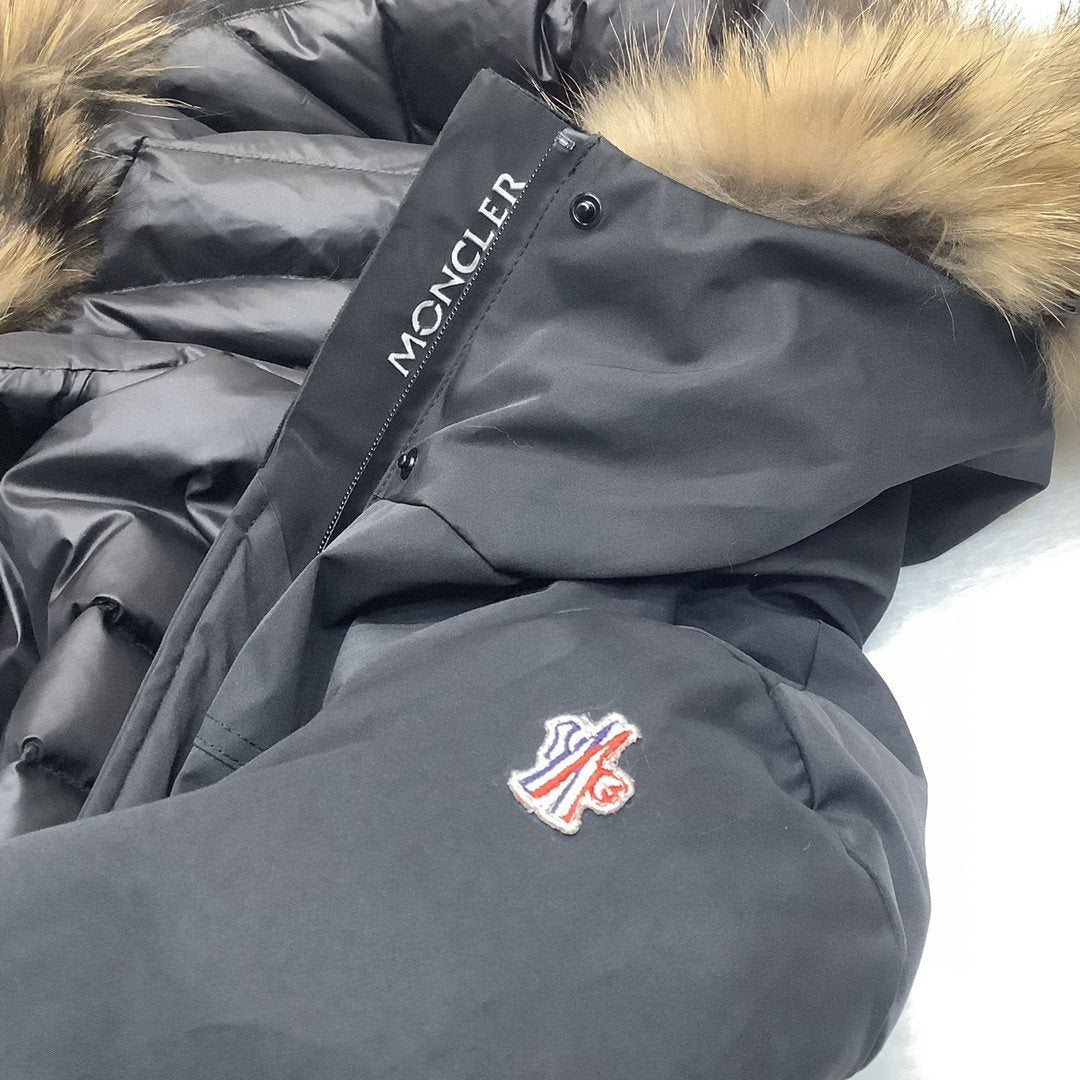 Moncler Belted Fur-Trim Hooded Coat — detail