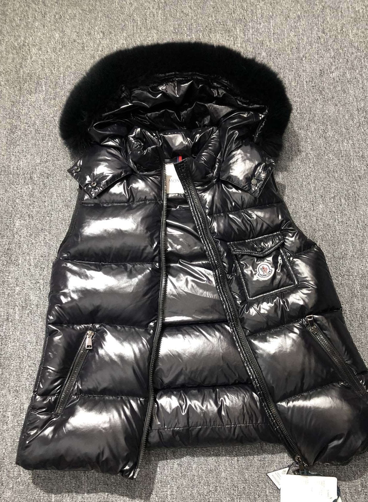 Moncler Fur-Trim Hooded Down Vest — front