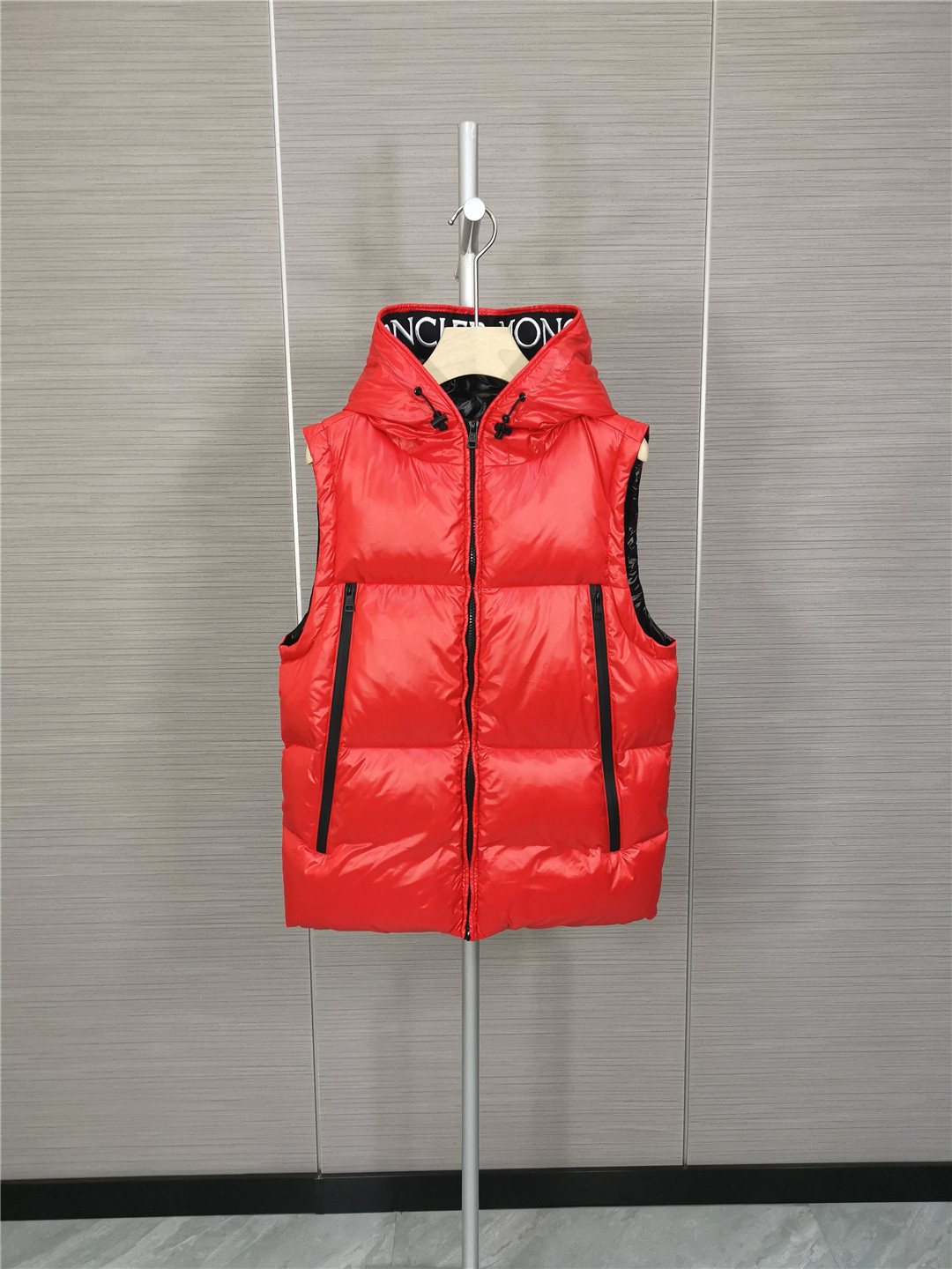 Moncler Hooded Letter-Trim Down Vest — front