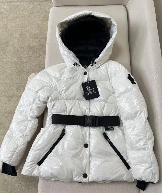 Moncler Women's Glossy Belted Hooded Puffer Coat — front