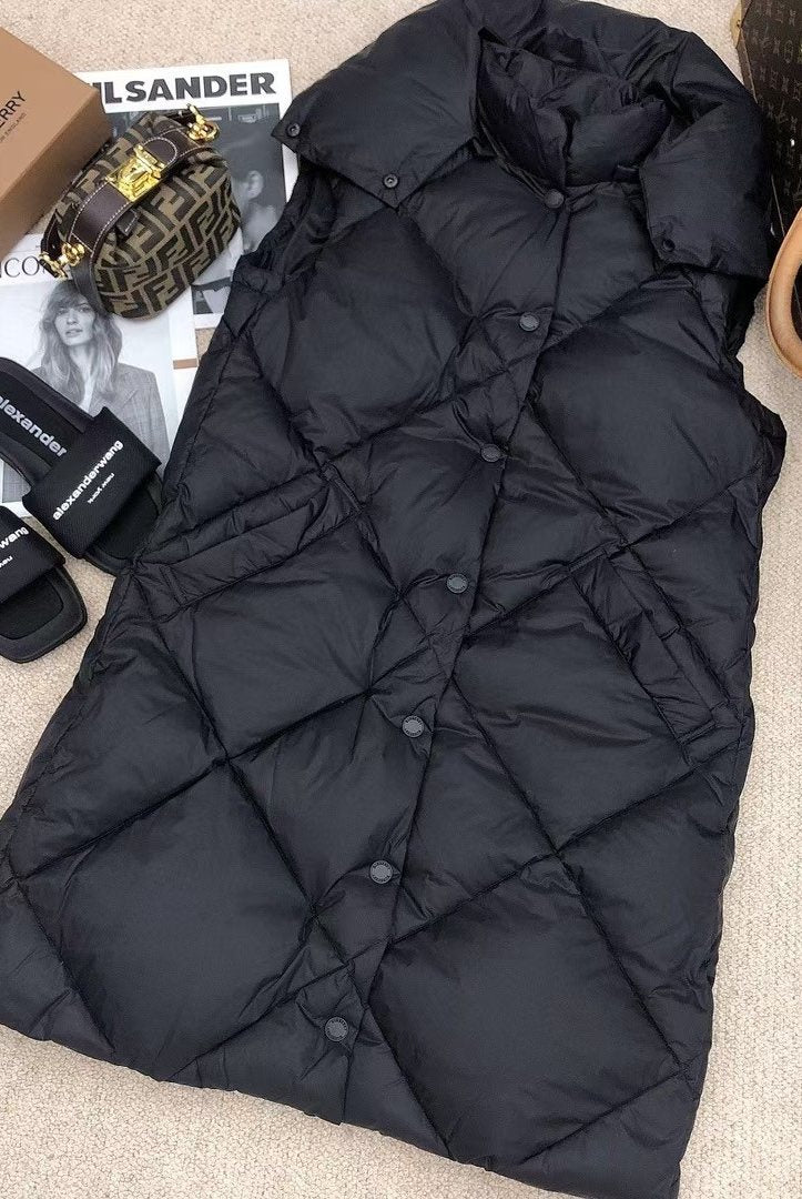 Burberry Long Diamond-Quilted Hooded Down Vest — front