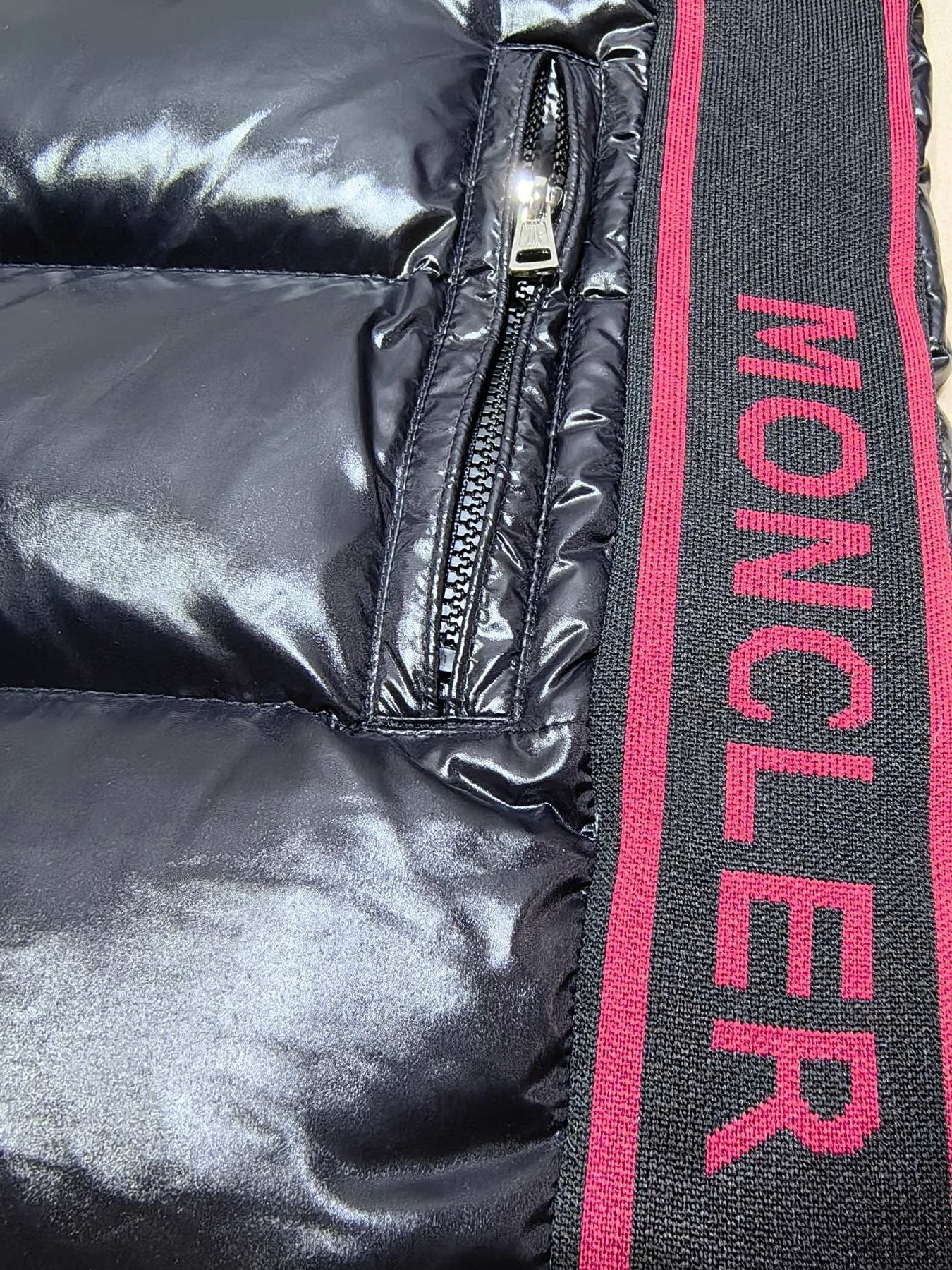 Moncler Glossy Knit-Panel Short Down Coat — detail