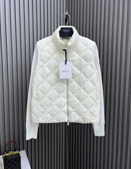Moncler Diamond-Quilted Knit Sleeve Down Coat — hero