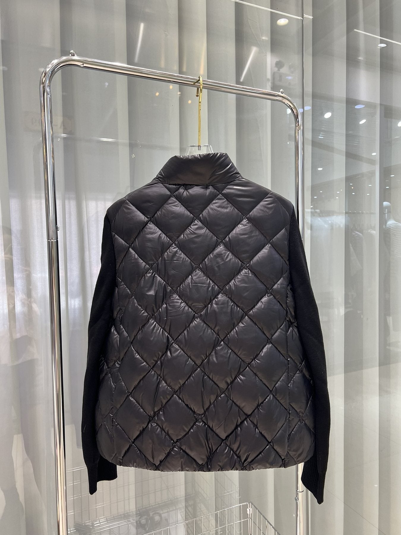 Moncler Diamond-Quilted Knit Sleeve Jacket — back