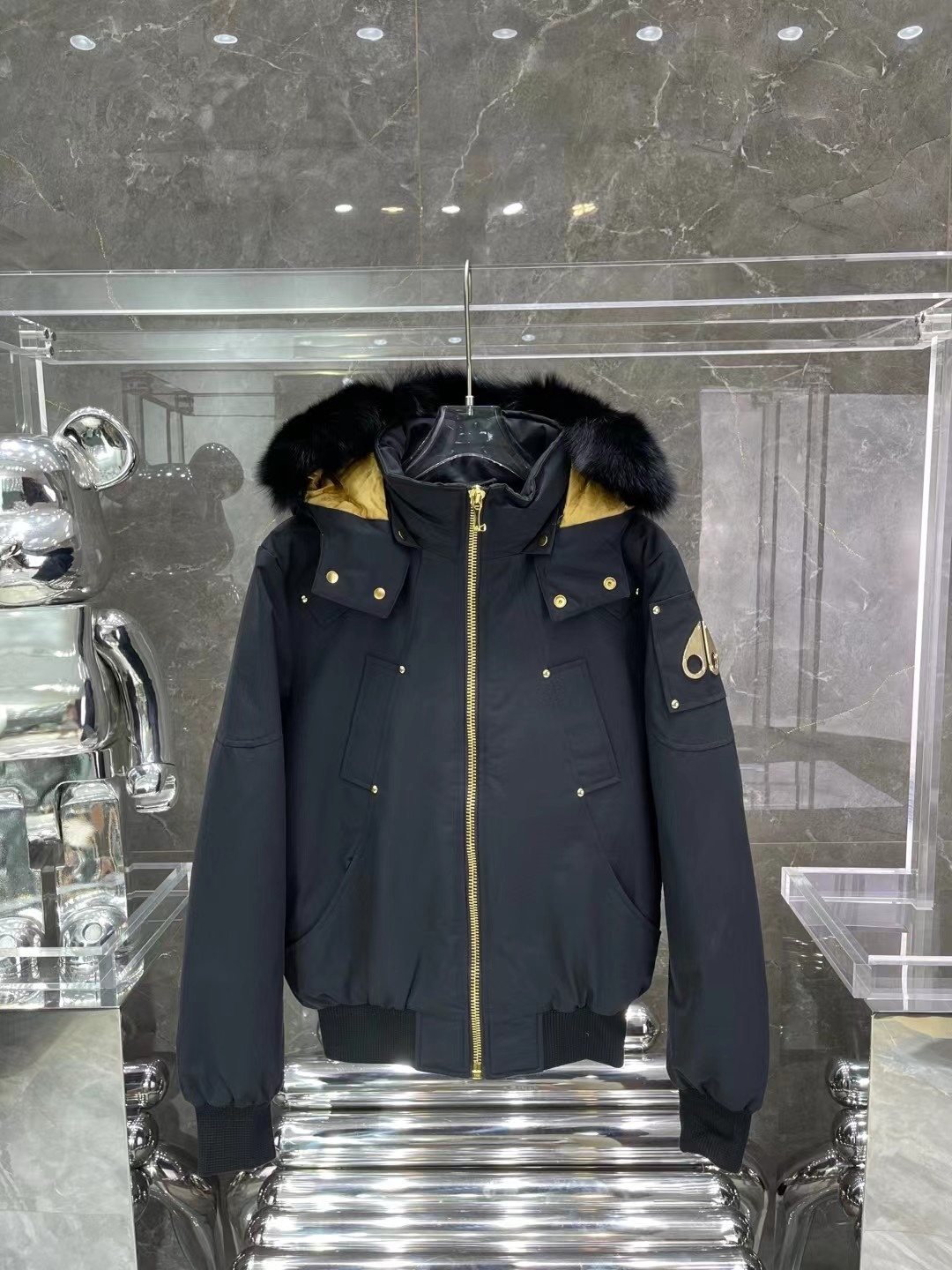 Moose Knuckles Fur-Trim Hooded Puffer Jacket — front