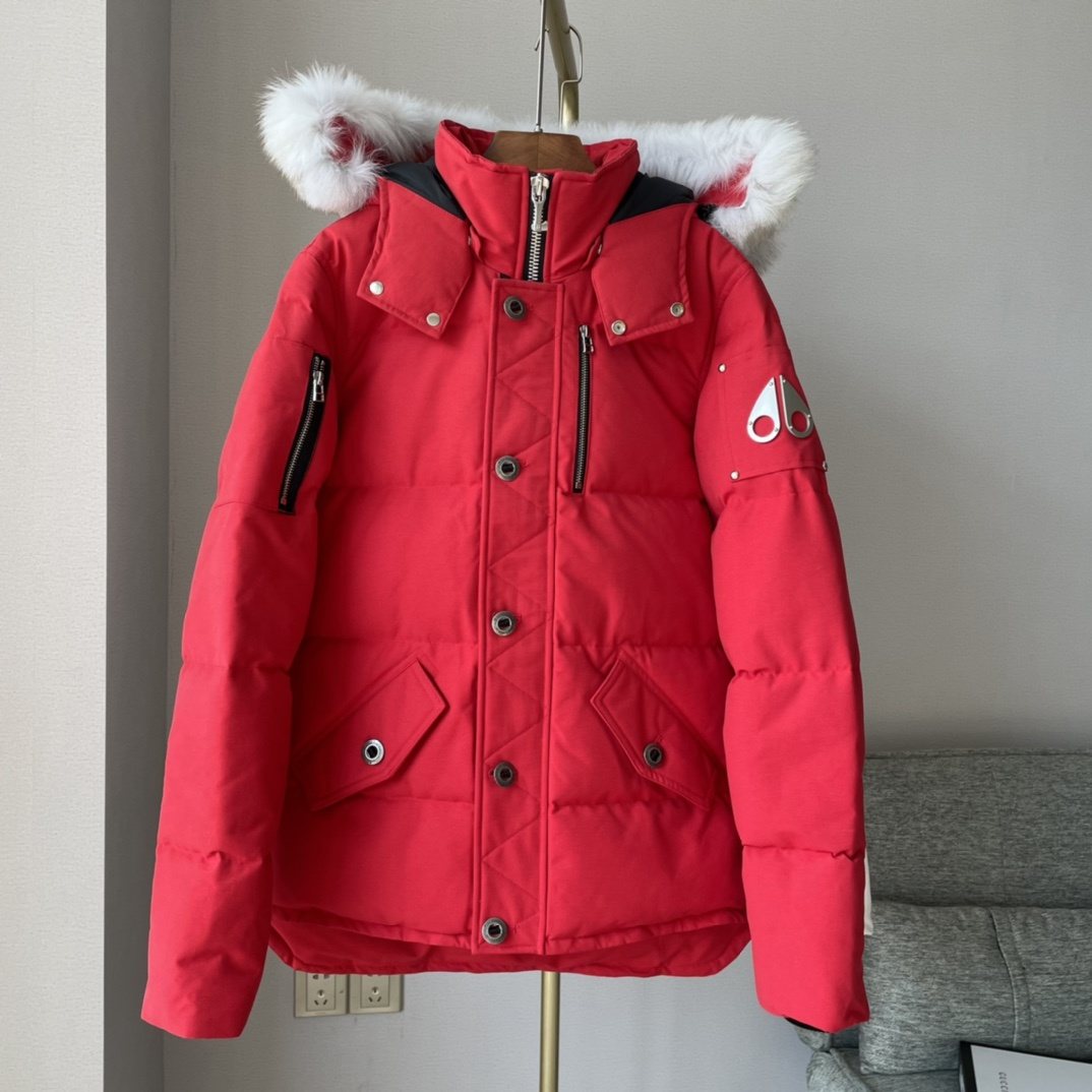 Moose Knuckles Fur-Trim Hooded Puffer Jacket — front