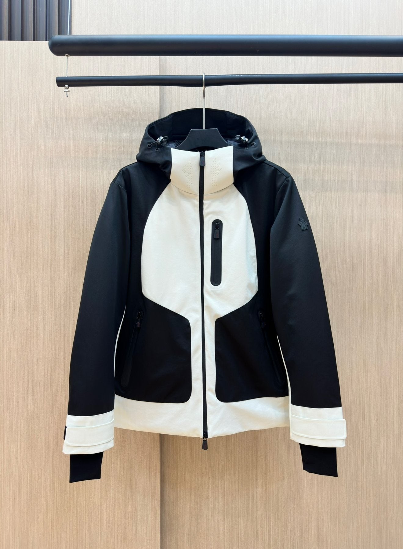Moncler Color-Block Hooded Puffer Coat — front