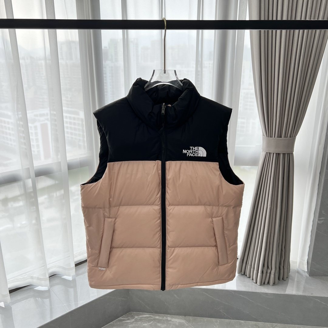 THE NORTH FACE 1996 Contrast-Yoke Down Vest — front