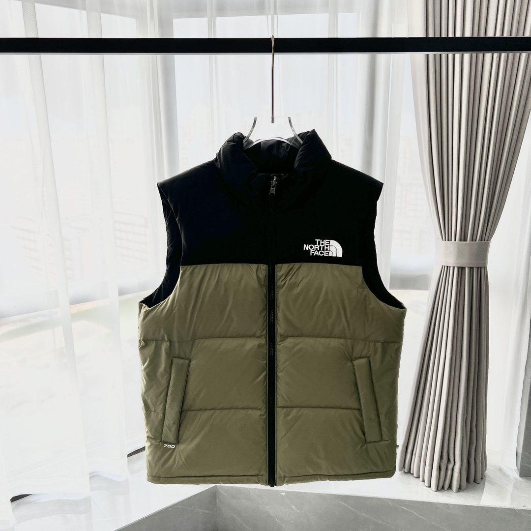 THE NORTH FACE 1996 Contrast-Yoke Down Vest — front