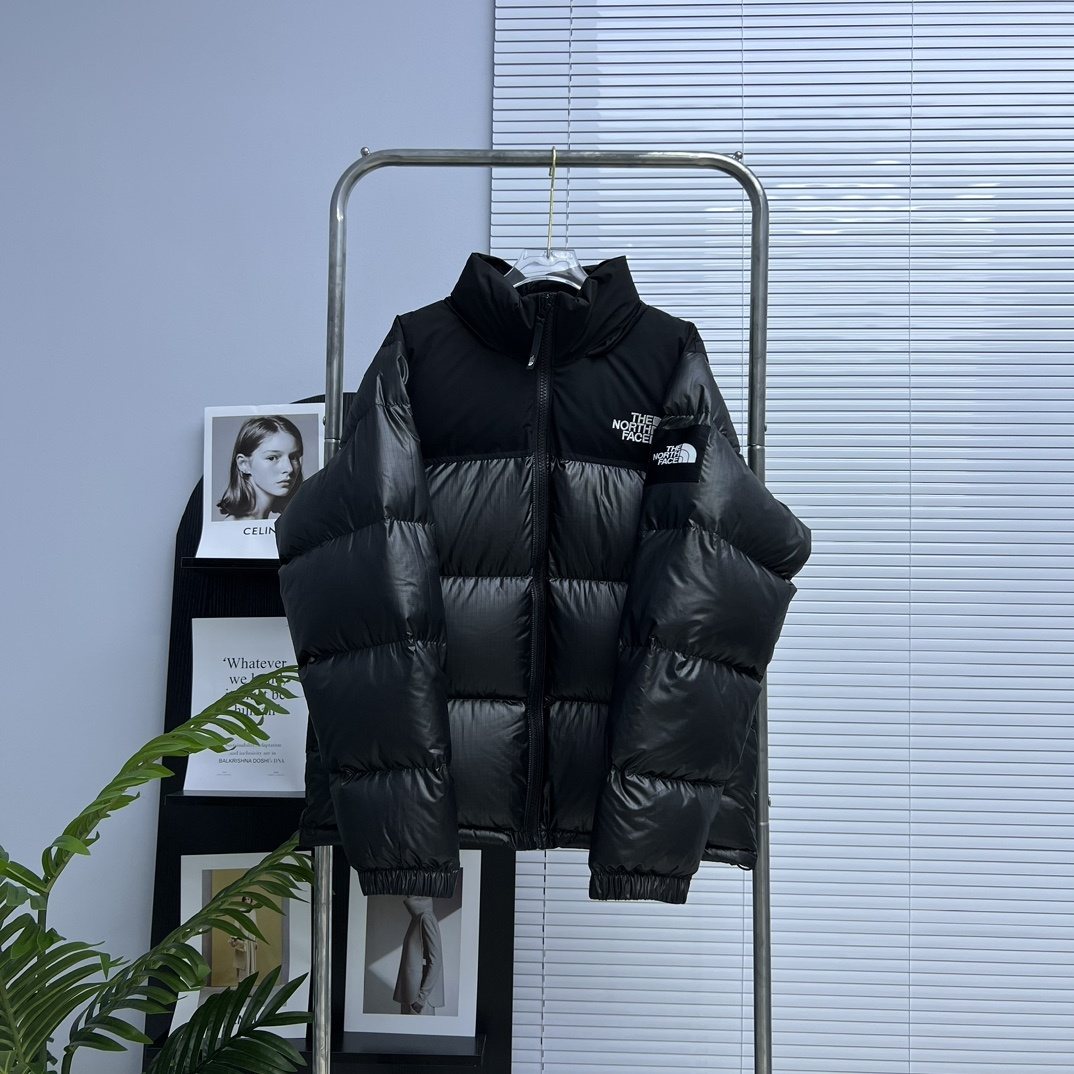 The North Face Color-Block Quilted Puffer Jacket — front