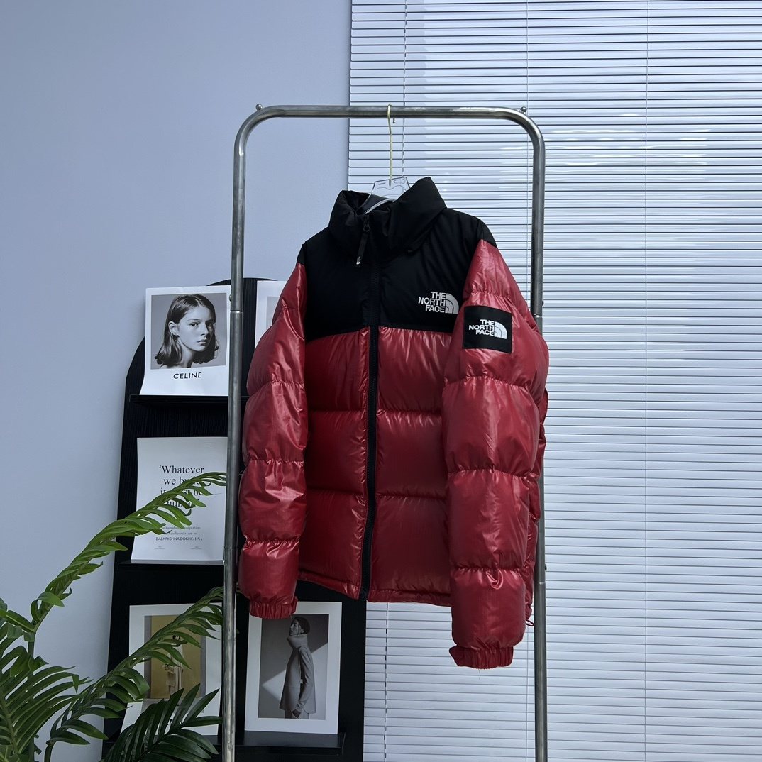 The North Face Color-Block Quilted Puffer Jacket — front