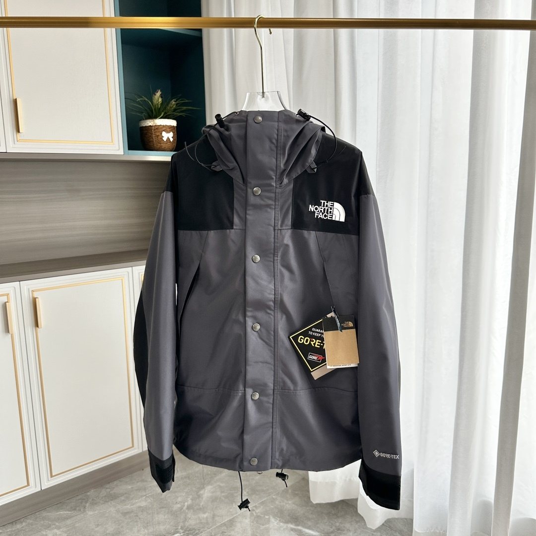 The North Face Color-Block Hooded Jacket — front