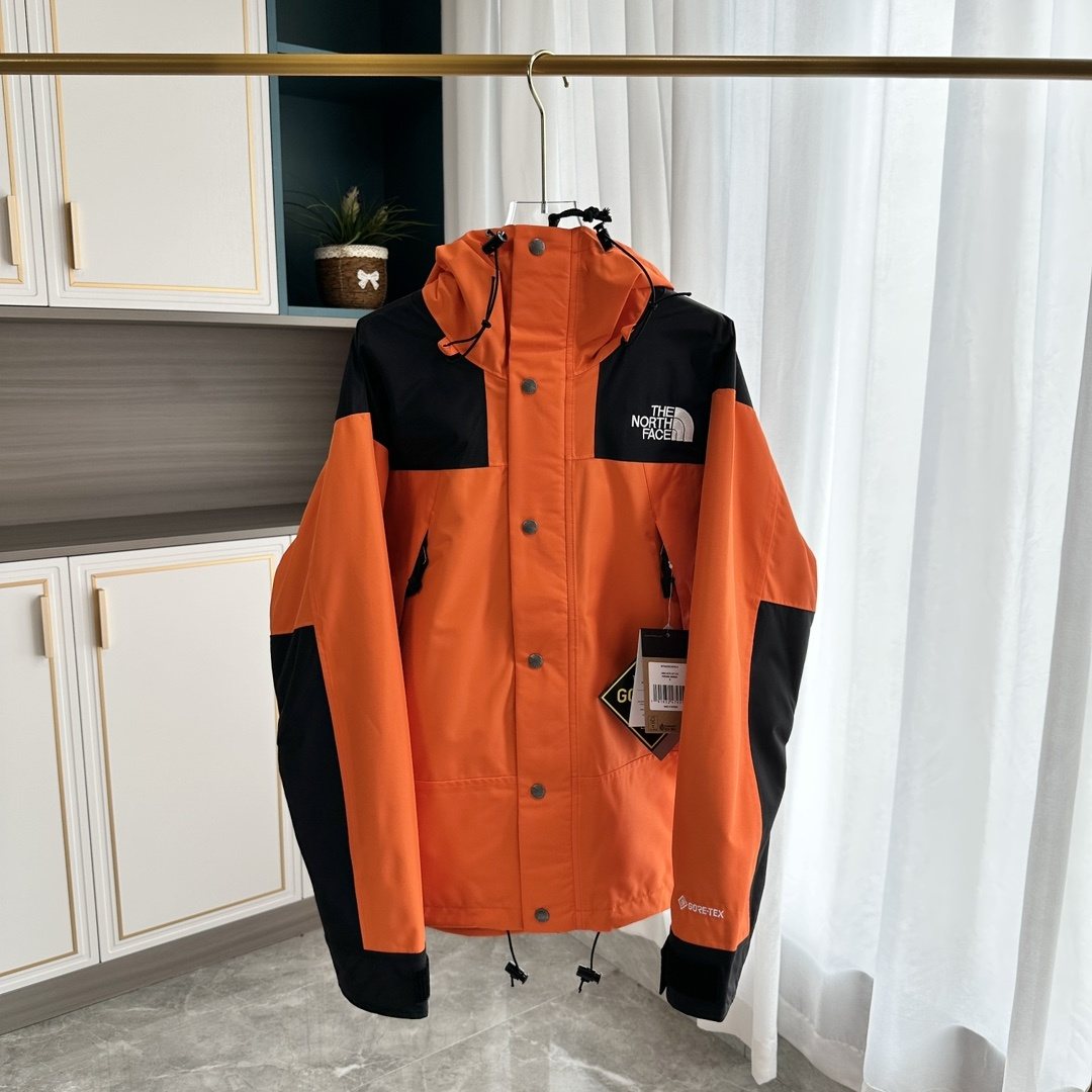 The North Face Color-Block Hooded Jacket — front