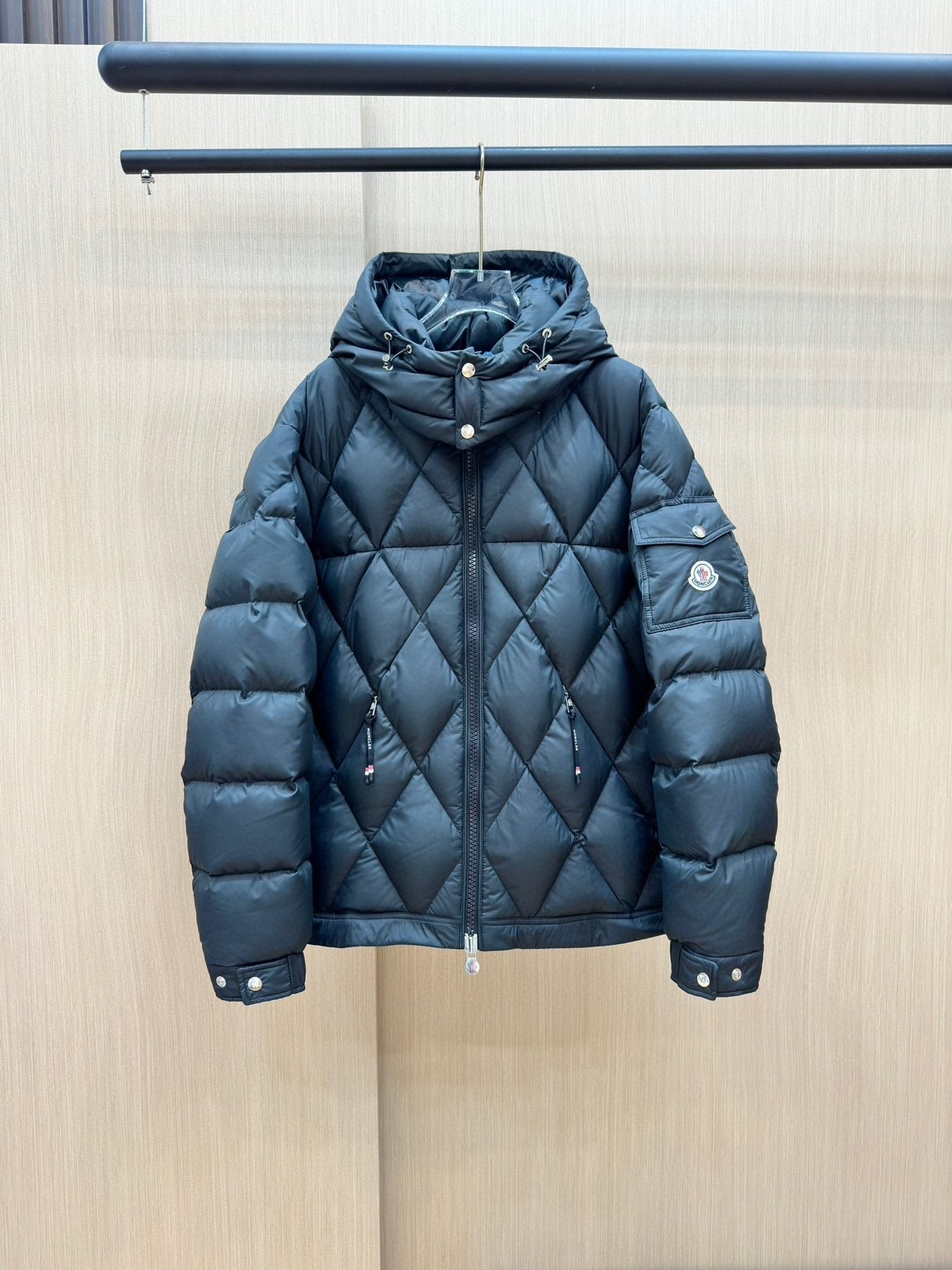 Moncler Diamond-Quilted Hooded Puffer Coat — front