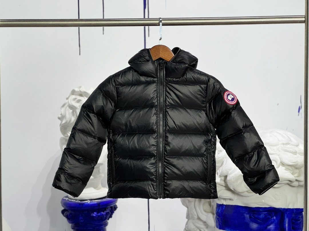 Canada Goose Kids' Hooded Quilted Down Jacket — front