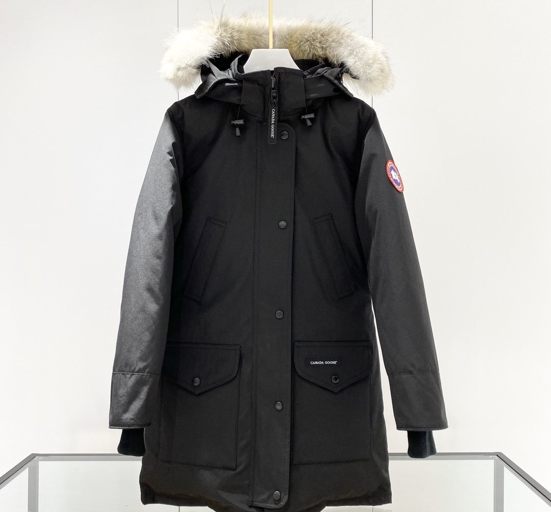 Canada Goose Fur-Trim Hooded Parka — front
