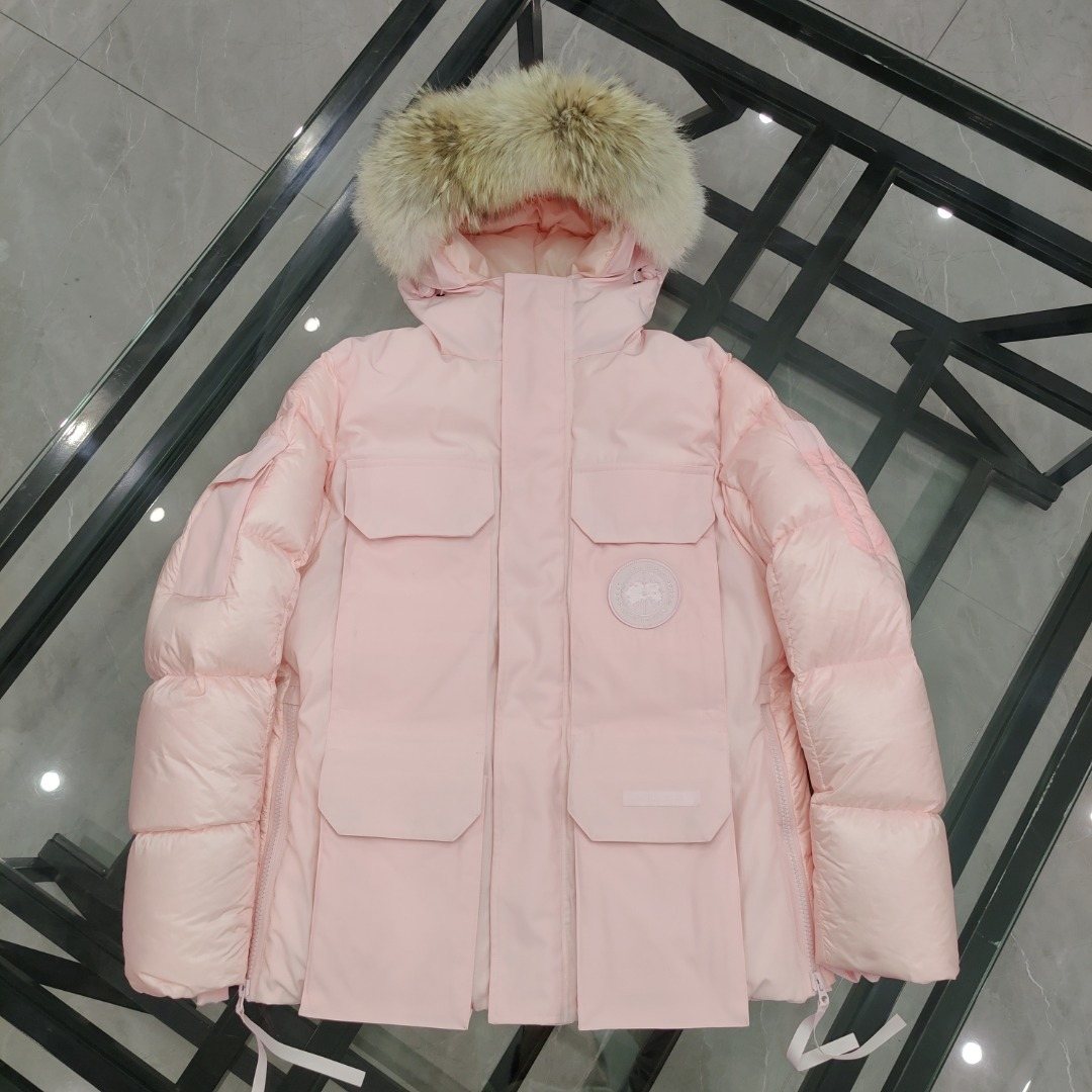 Canada Goose Fur-Trim Hooded Puffer Jacket — front