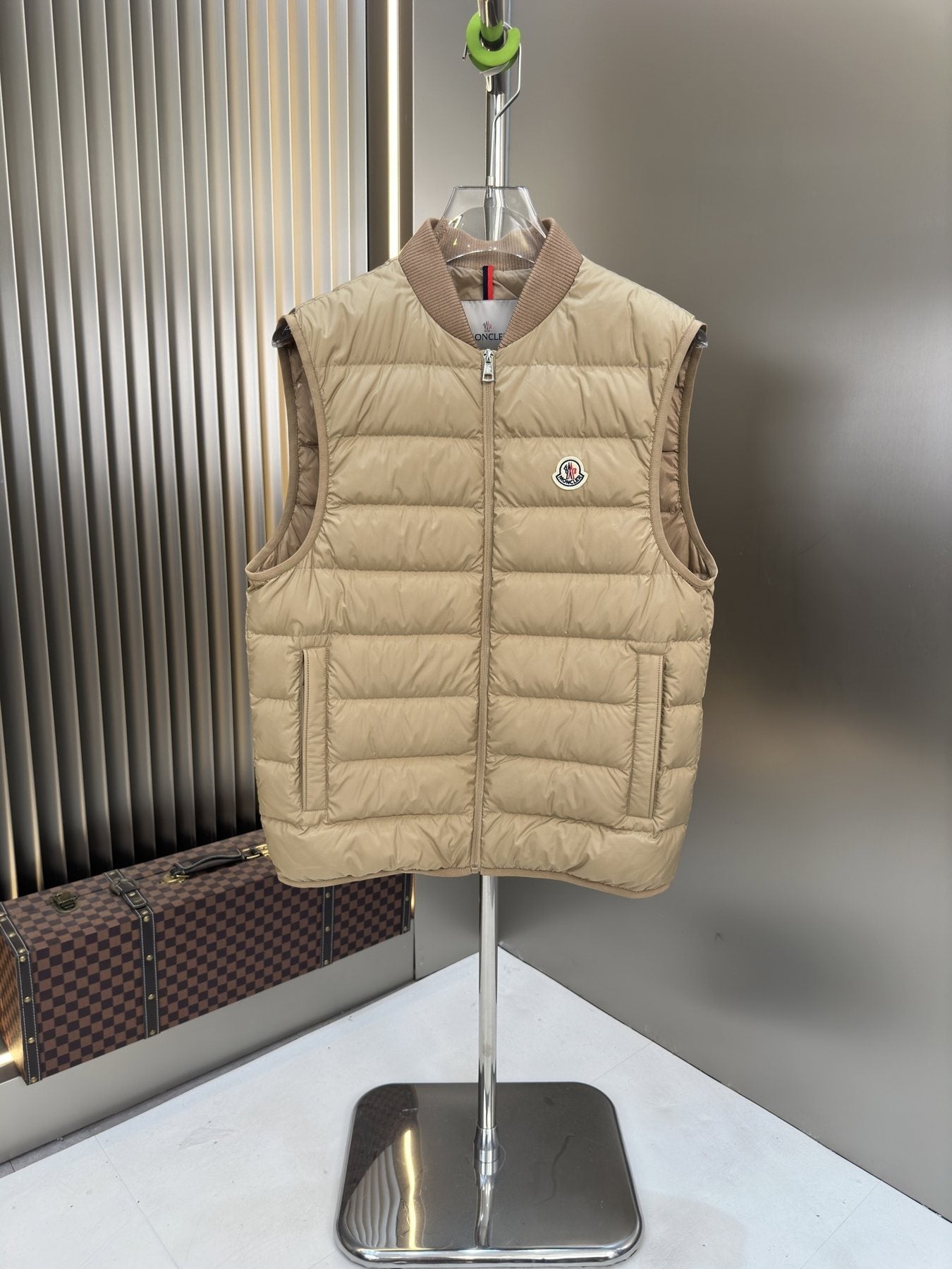 Moncler Reversible Two-Piece Outerwear Set — detail