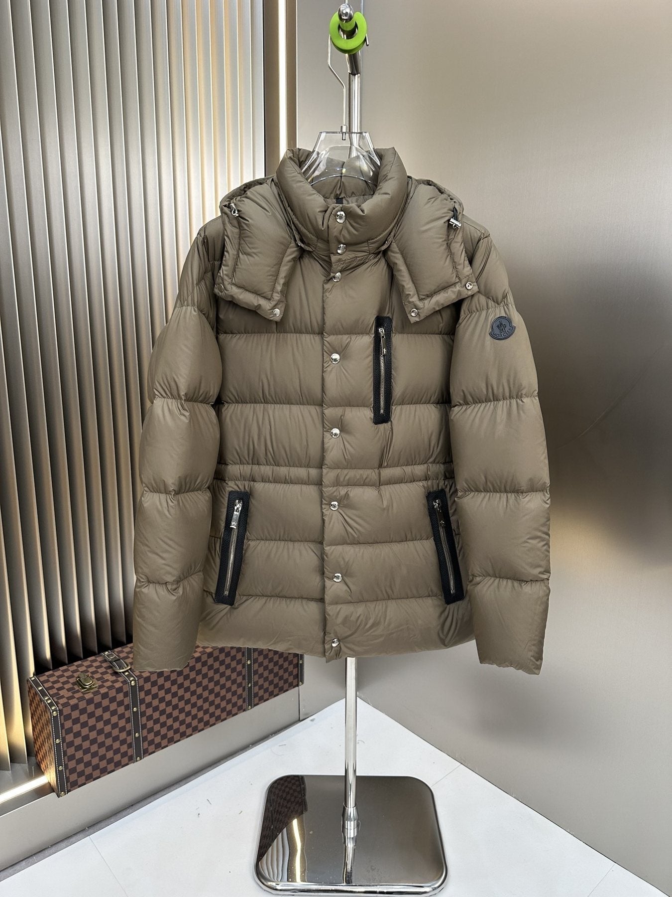 Men Moncler coat Hooded Quilted Puffer Jacket — front