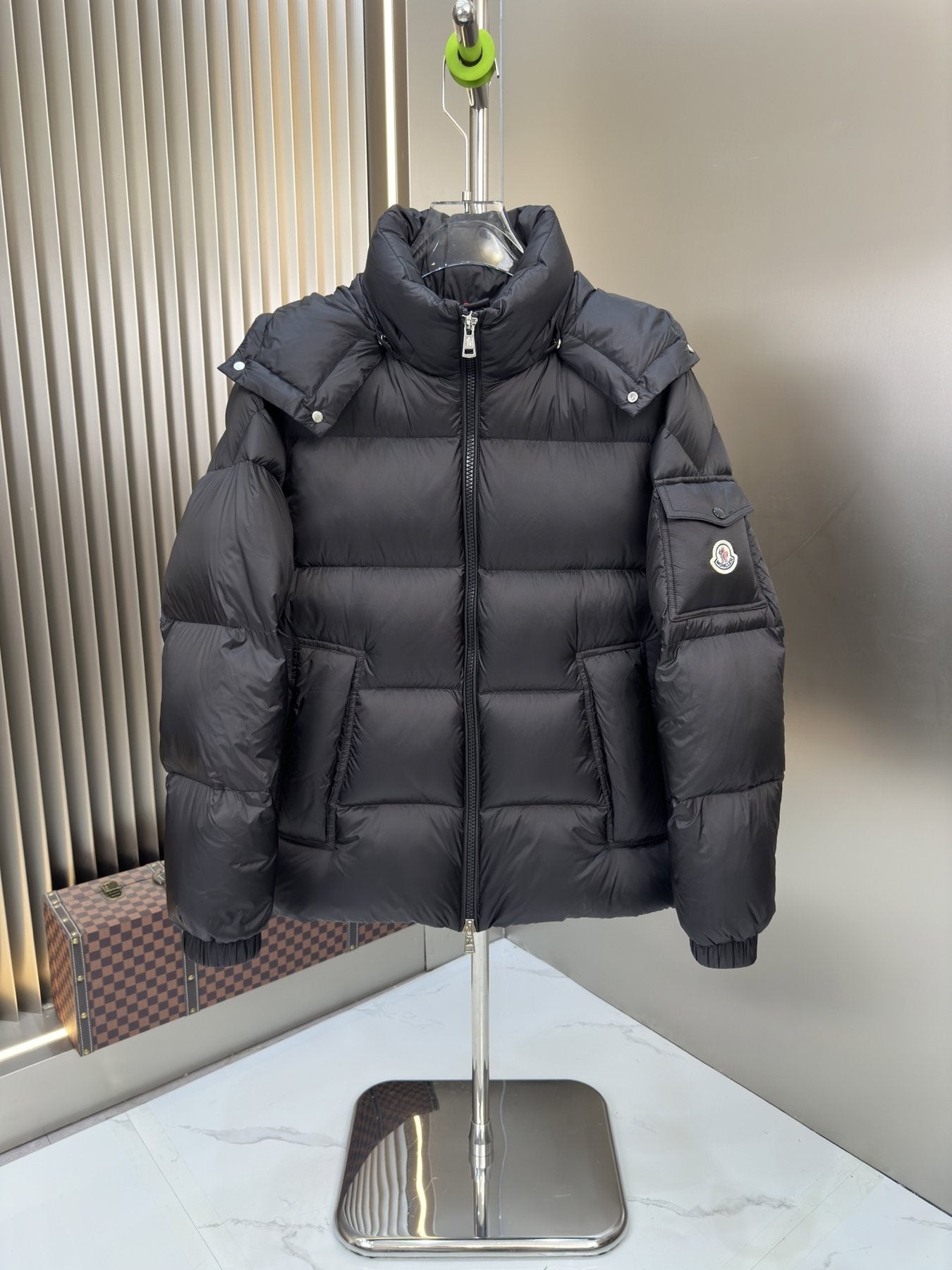 Men Moncler coat Hooded Quilted Puffer Jacket — front