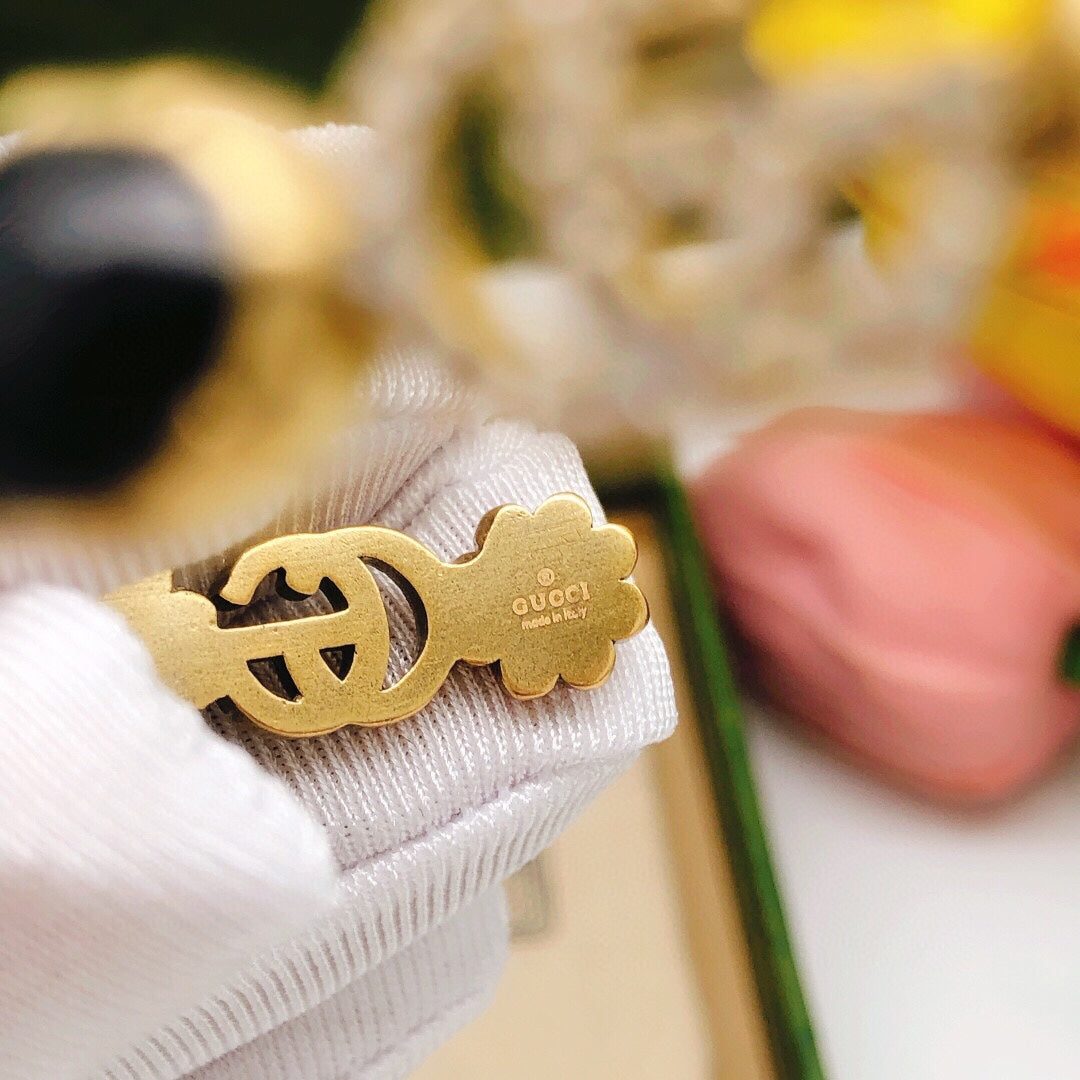 18K Double Gucci Flowers Black Crystals Open Cuff Bracelet