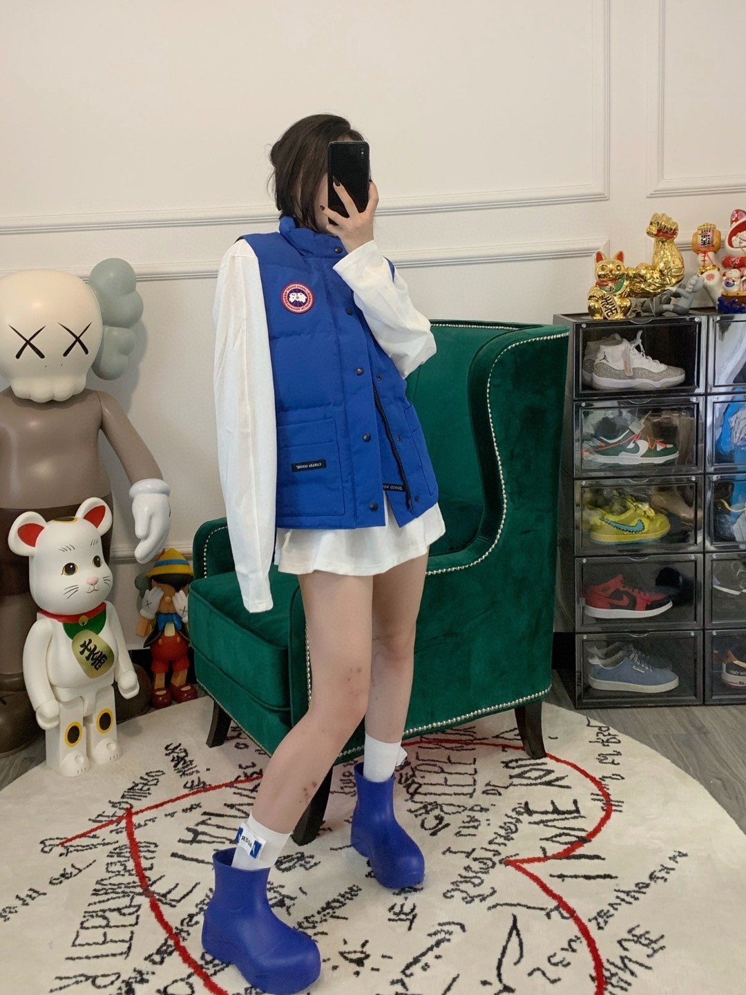 Canada Goose Quilted Snap-Front Vest — model